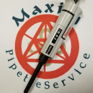 Thermo Fisher F1-ClipTip™ Single Channel Manual Pipette, 20-200 µl Grey