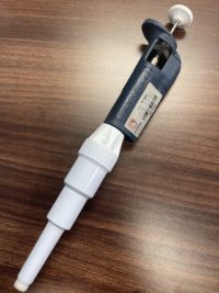 Refurbished Gilson Pipetman® 1-10 ml Large button