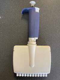 Refurbished Rainin Pipet-Lite Multi Pipette 12-channel L100-1200uL LTS